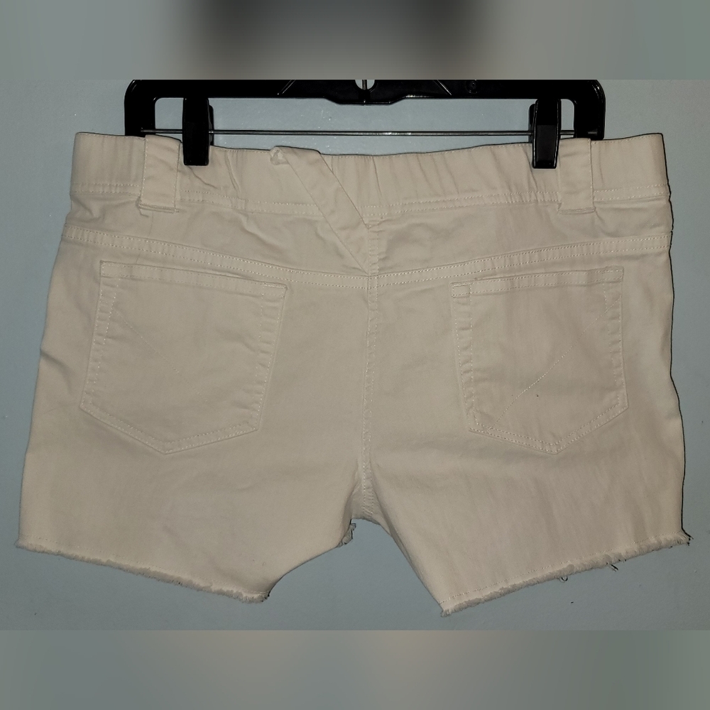 Motherhood white Maternity stretch shorts medium M 5 pocket Denim style design - Picture 4 of 4